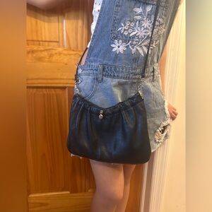 Vintage Ande 1960s–80s Soft‑Structured Black Crossbody Bag